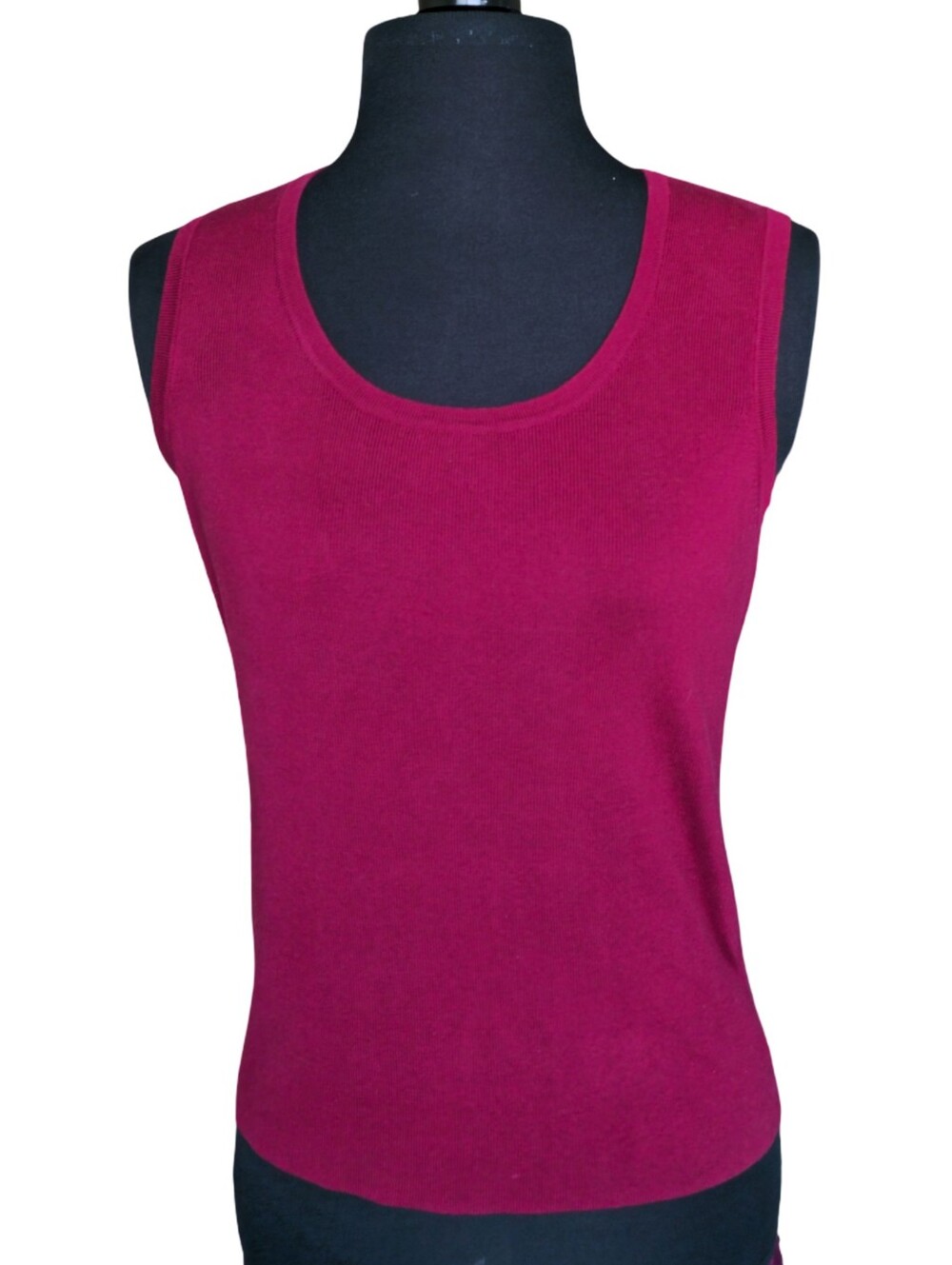 Ann Taylor Magenta Ribbed Sleeveless Tank Top Pink Size M Business Casual Office